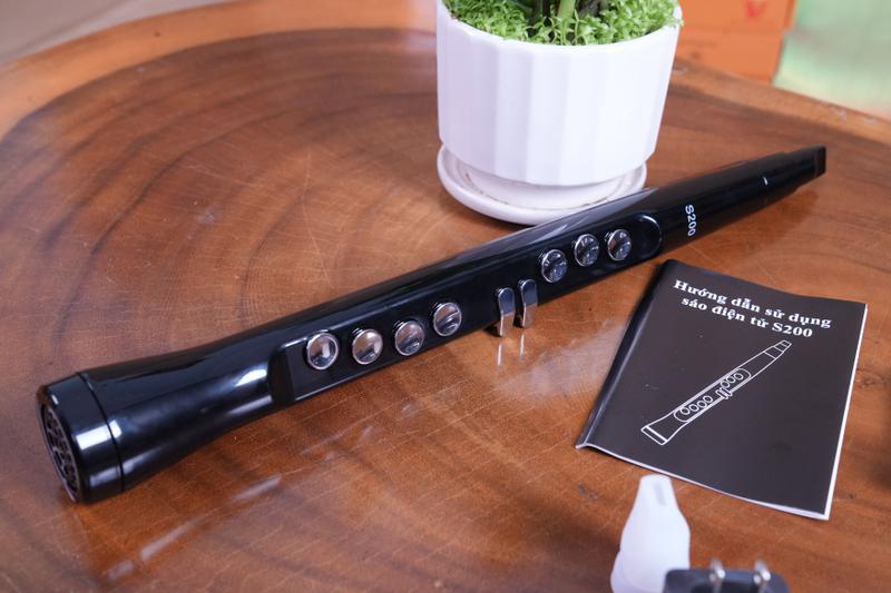  Sáo điện tử s200